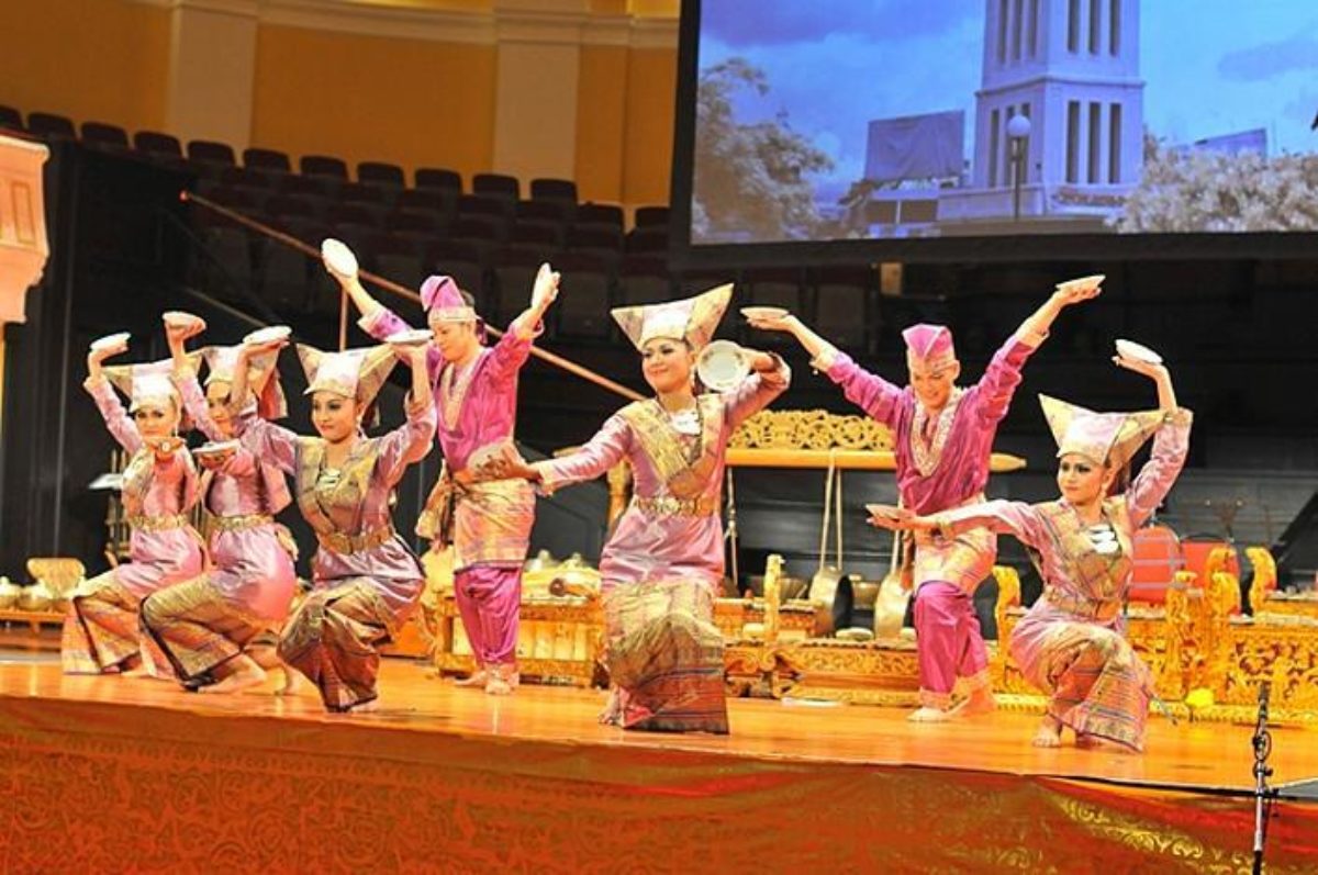 Yuk Mengenal Tarian Khas Minangkabau Tripelaketoba